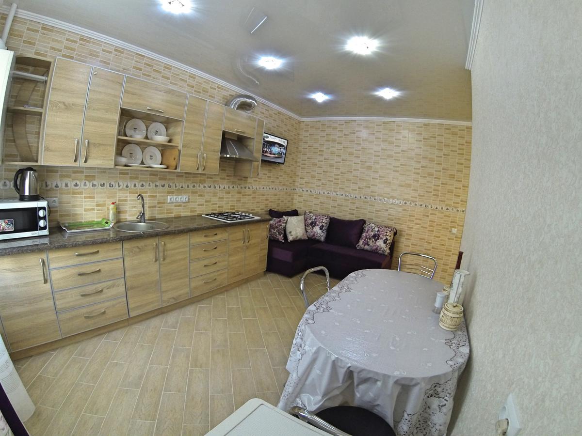 Apartamienty V "Riezidientsii-8" Vinnytsia Exterior photo
